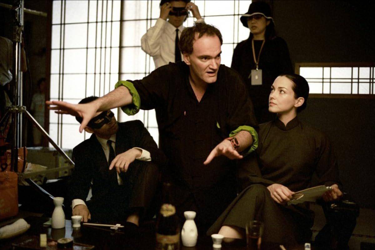 Quentin Tarantino menyutradarai Kill Bill: Vol. 1.