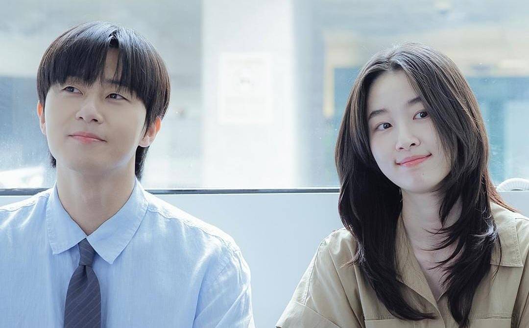 Park Seo Joon dan Won Ji An di drama Surely Tomorrow