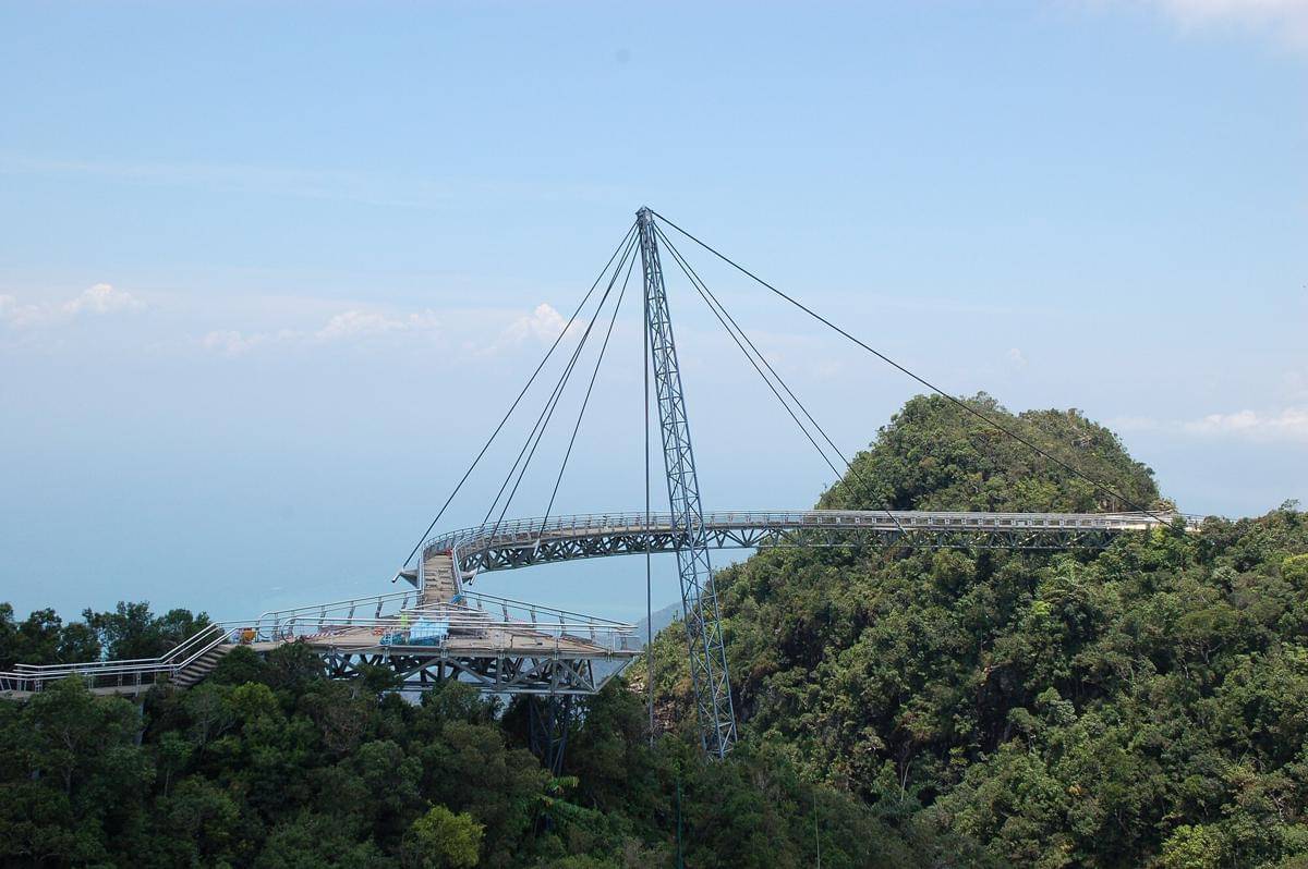 potret Langkawi Sky Bridge