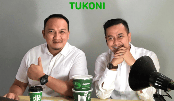 Eri Kuncoro dan Revo Suladasha founder Yuk Tukoni