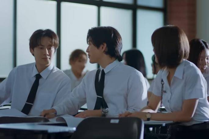 cuplikan drama Friendshit Forever