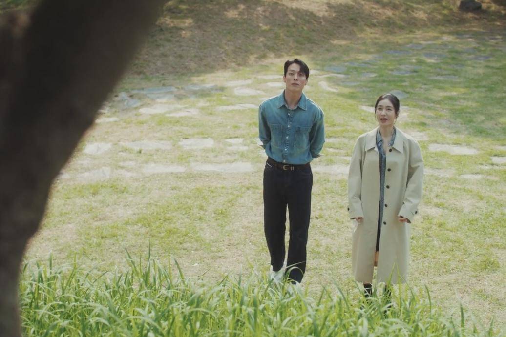 Gong Ji Hyeok (Jang Ki Yong) dan Go Da Rim (Ahn Eun Jin) dalam drakor Dynamite Kiss