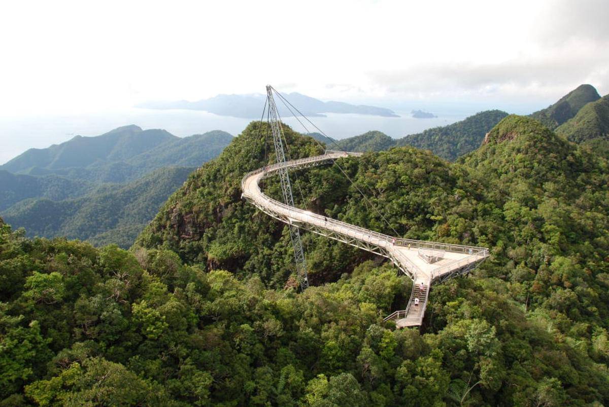 potret Langkawi Sky Bridge