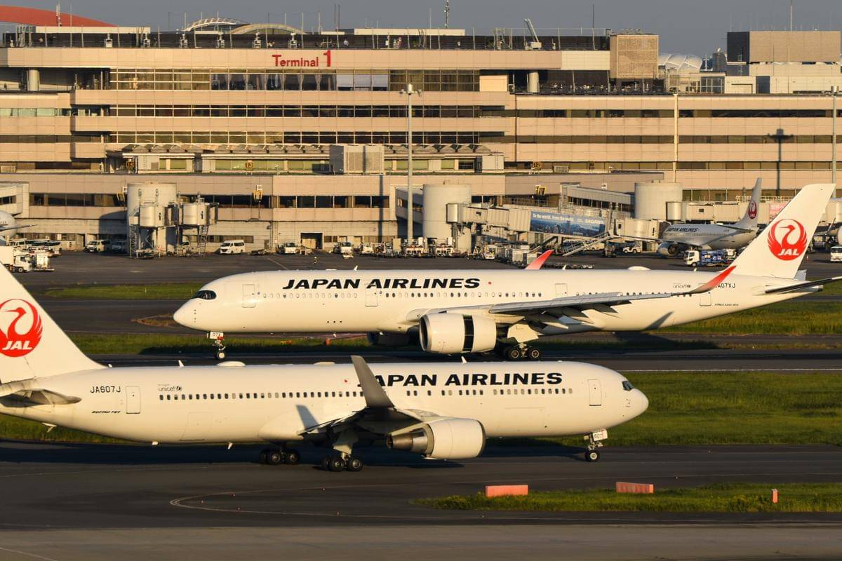 Japan Airlines di Bandara Haneda