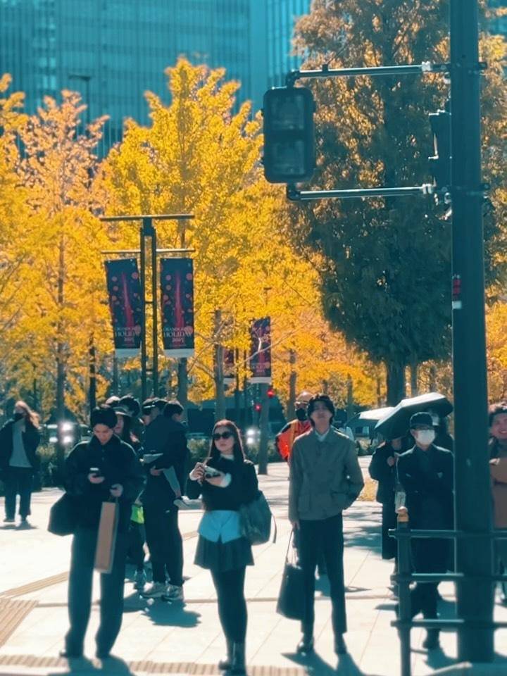 Potret Felicya Angelista liburan akhir musim gugur di Jepang