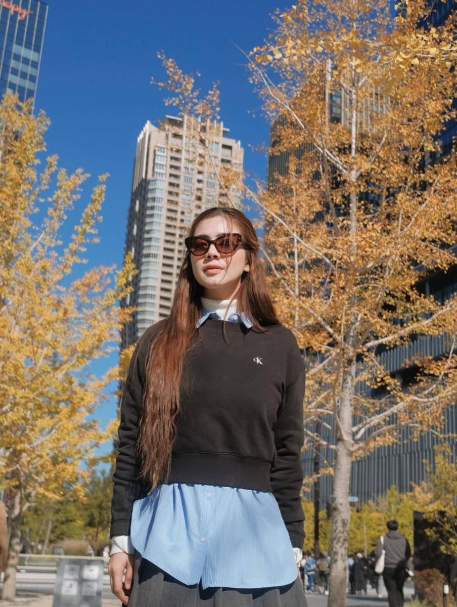 Potret Felicya Angelista liburan akhir musim gugur di Jepang