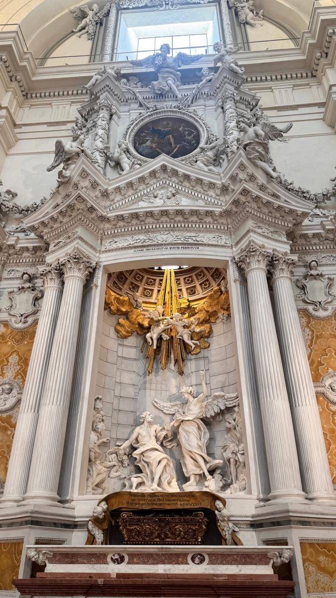 Potret Natasha Wilona ke Italia