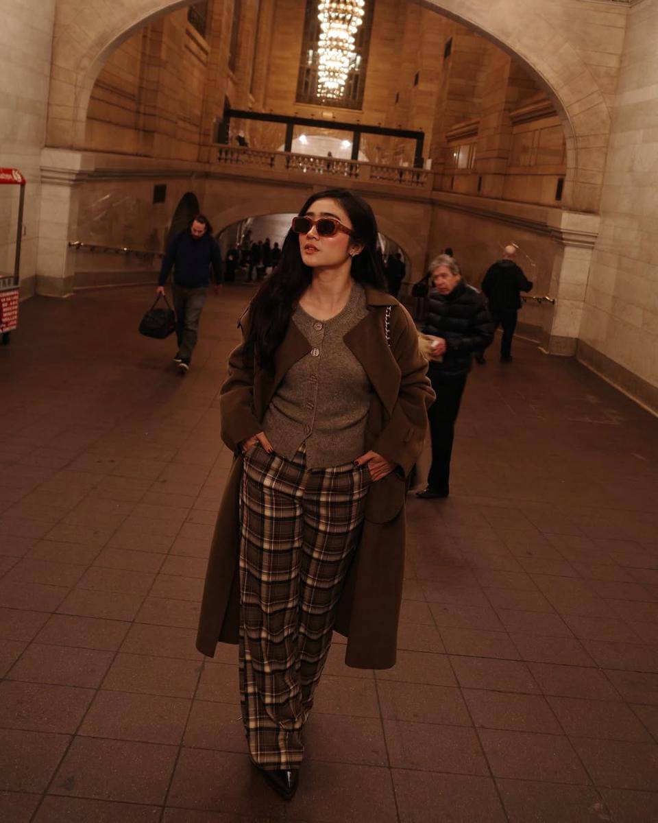 potret Febby Rastanty mengunjungi tempat ikonik di New York