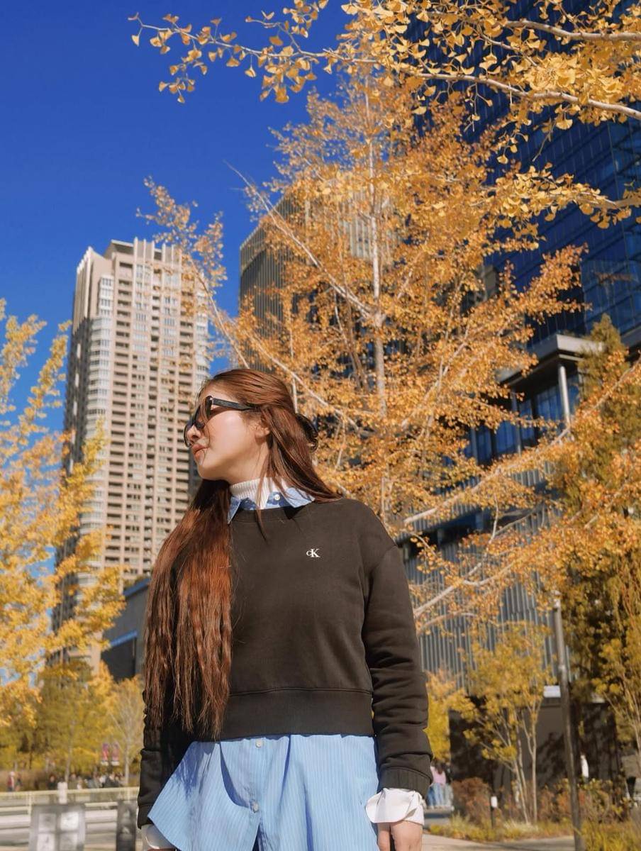 Potret Felicya Angelista liburan akhir musim gugur di Jepang