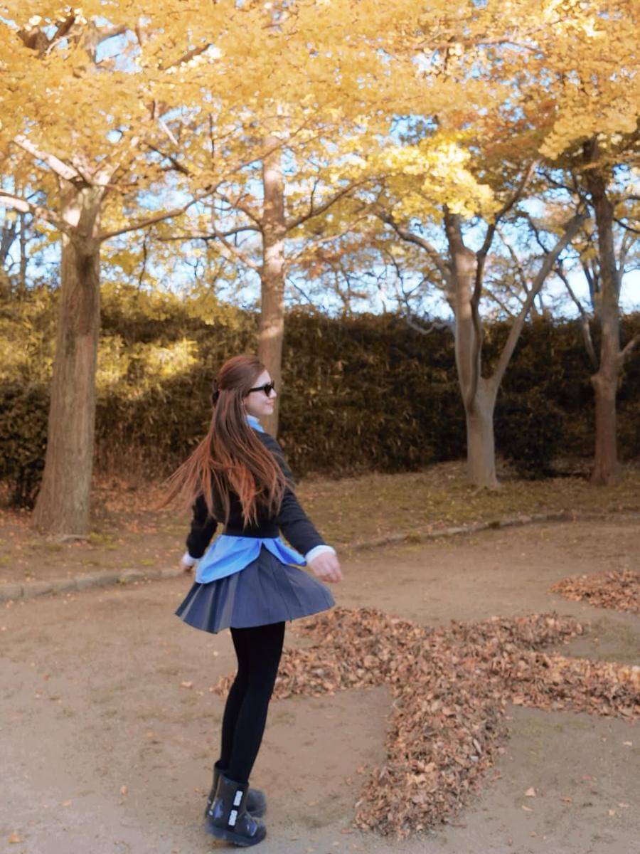 Potret Felicya Angelista liburan akhir musim gugur di Jepang