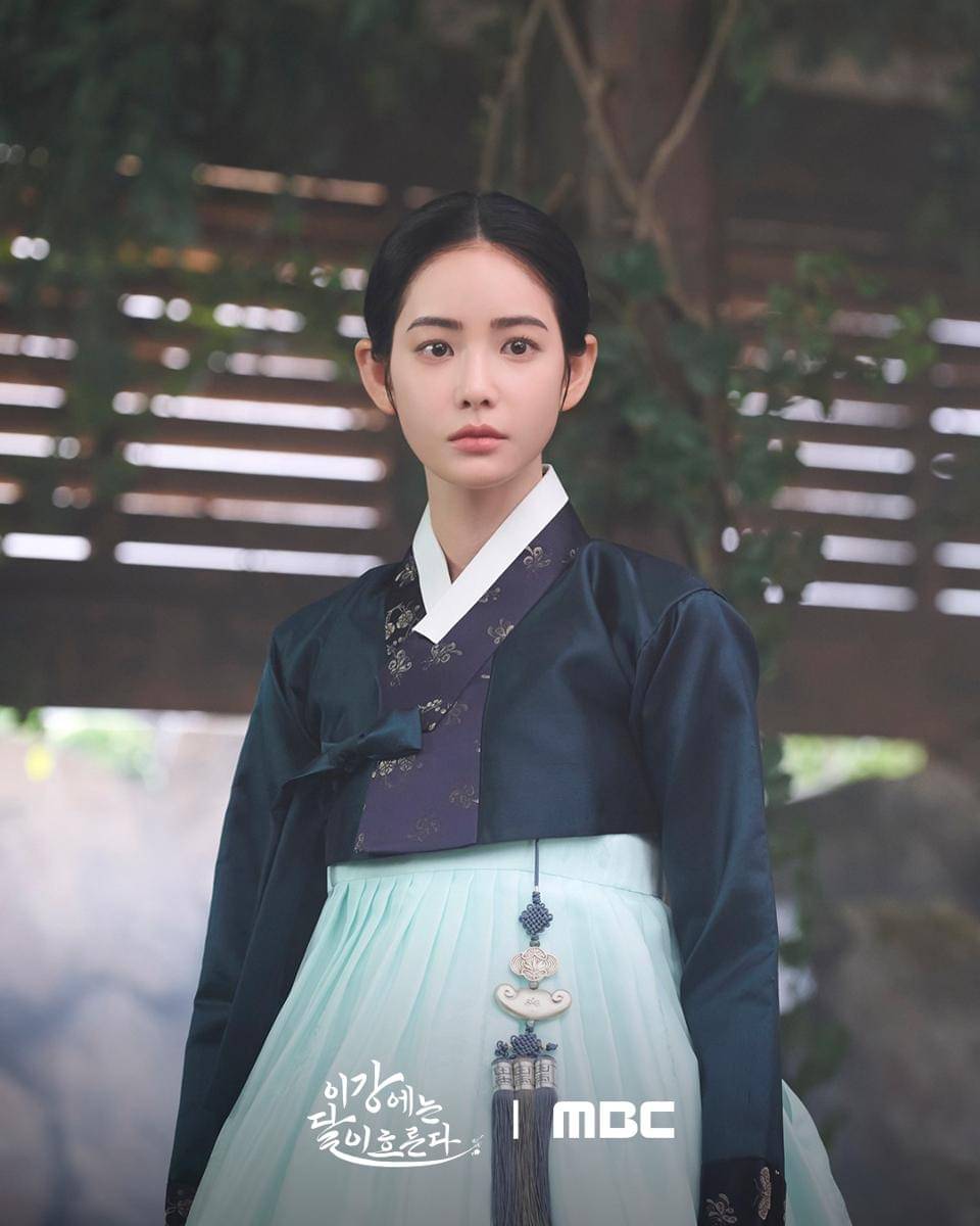 Still cut Moon River