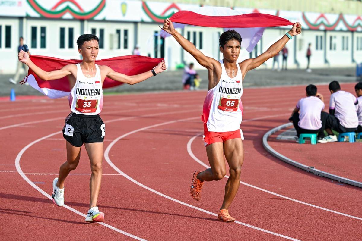 Selebrasi Lari 3000m U18 Putra.jpg