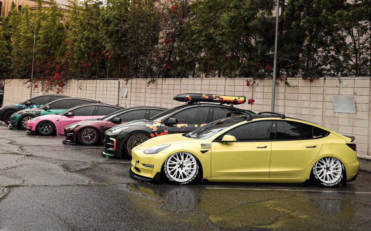 Deretan Mobil Modifikasi di IMX 2025 LA Car Meet Up (1).jpeg