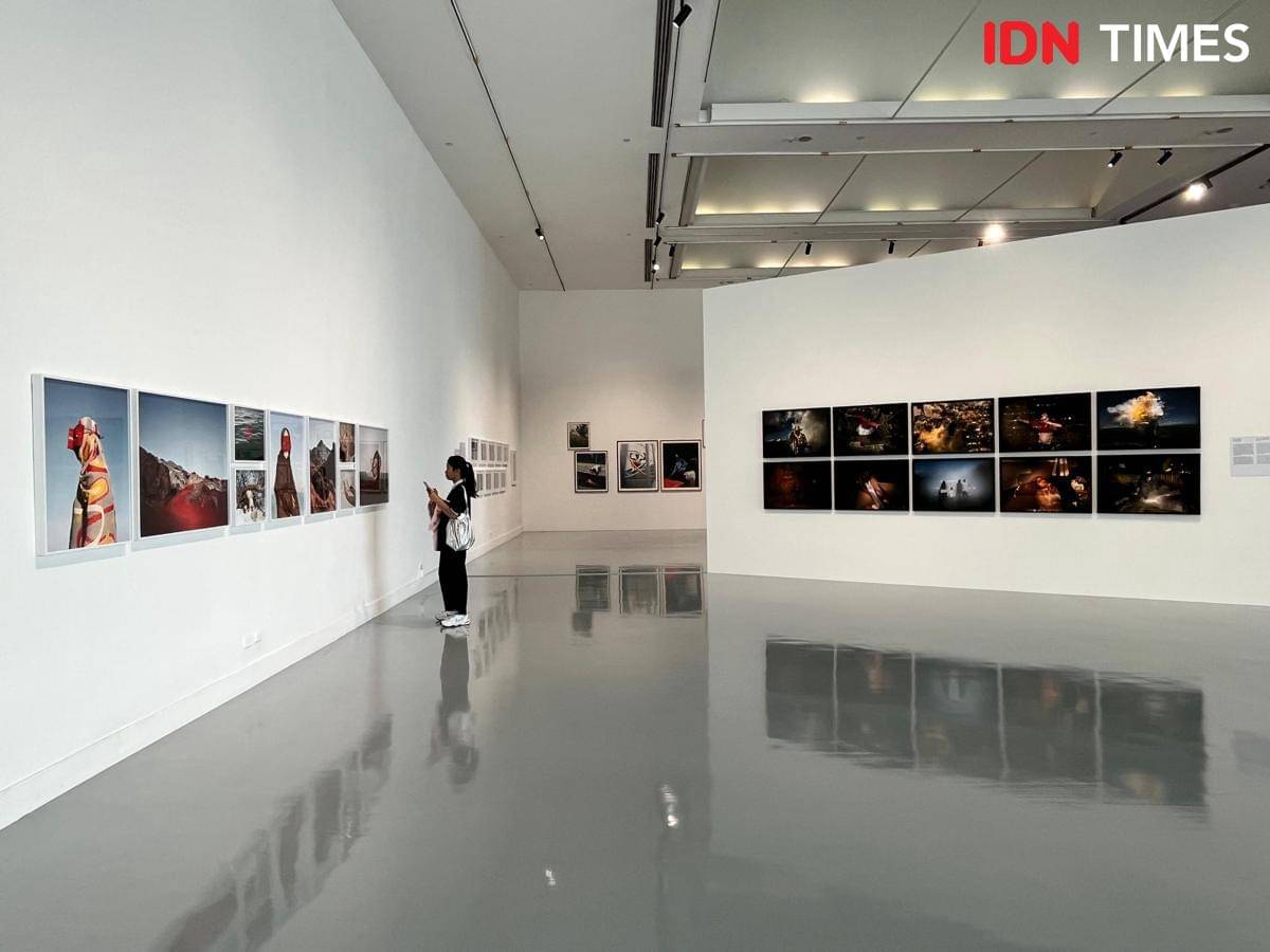 Potret pameran di Bangkok Art & Culture Centre, Thailand