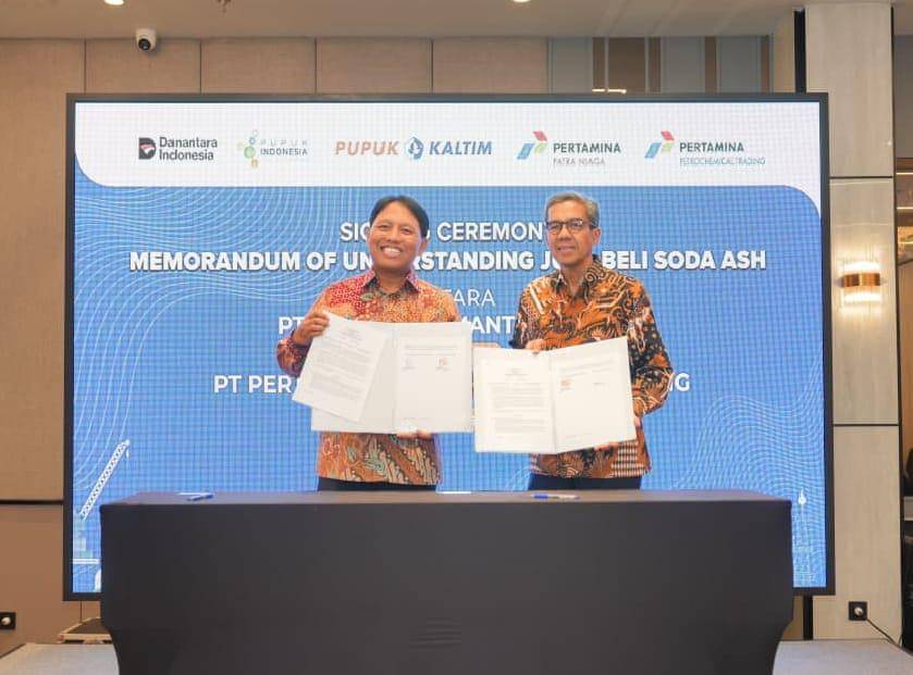 Pupuk Kaltim-Pertamina Petrochemical Trading MoU Jual-Beli Soda Ash