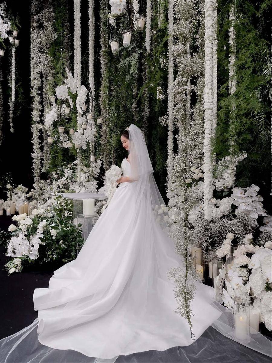 potret pernikahan aktris Kim Ok Vin