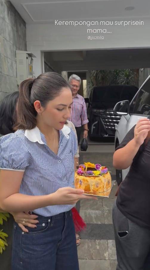 Jessica Mila Kasih Kejutan untuk Ibu Mertua (instagram.com/jscmila)