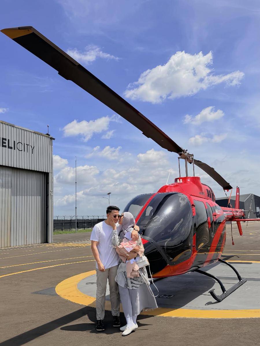 Anniversary ke-12 Poppy Bunga dan Suami