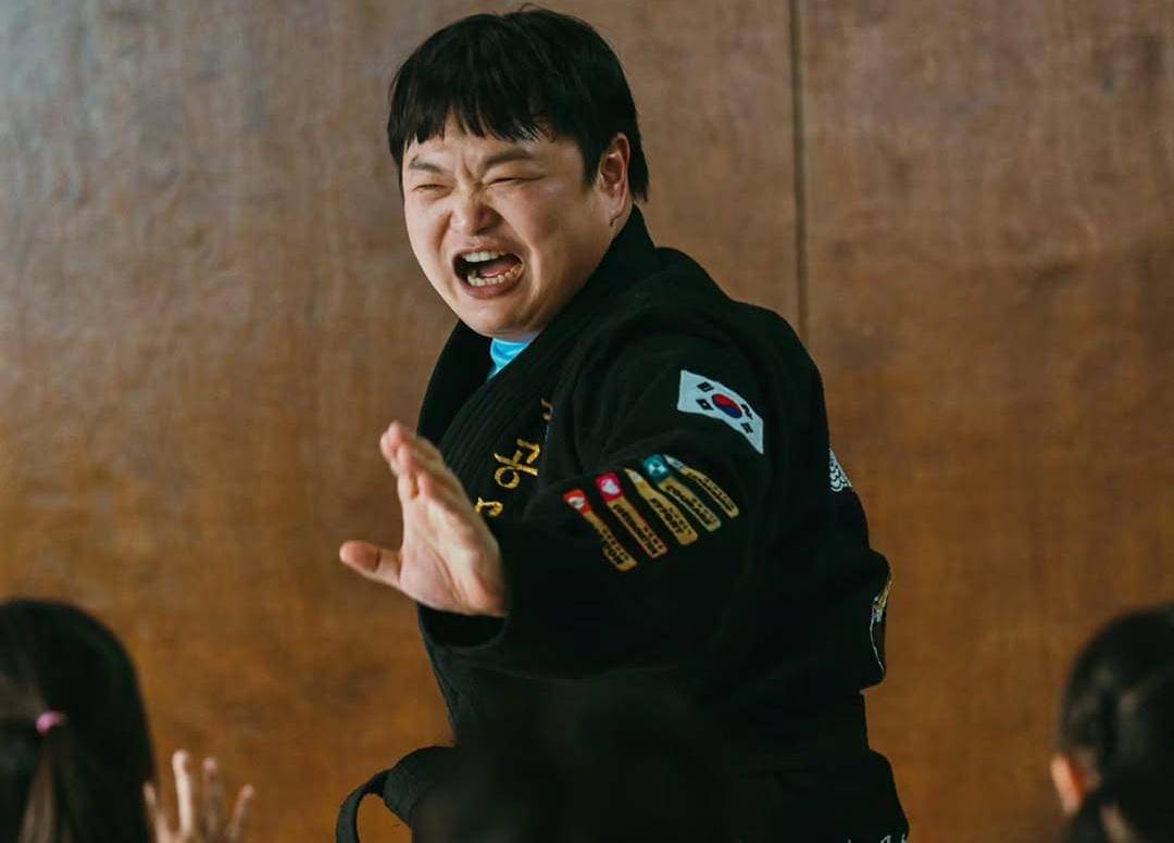 still cut drama Korea Heroes Next Door