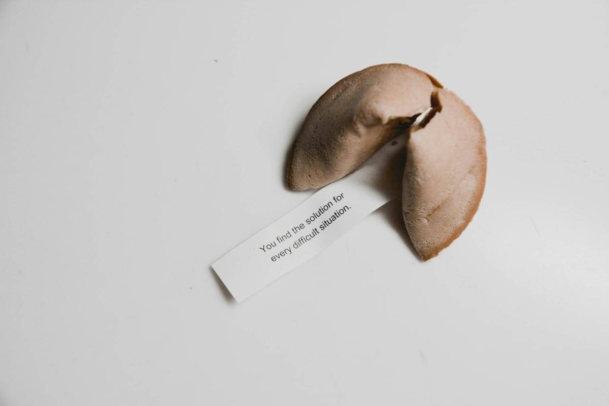 ilustrasi fortune cookie