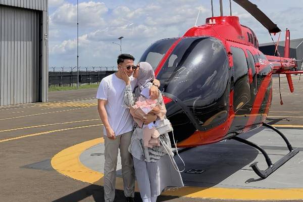 Anniversary ke-12 Poppy Bunga dan Suami