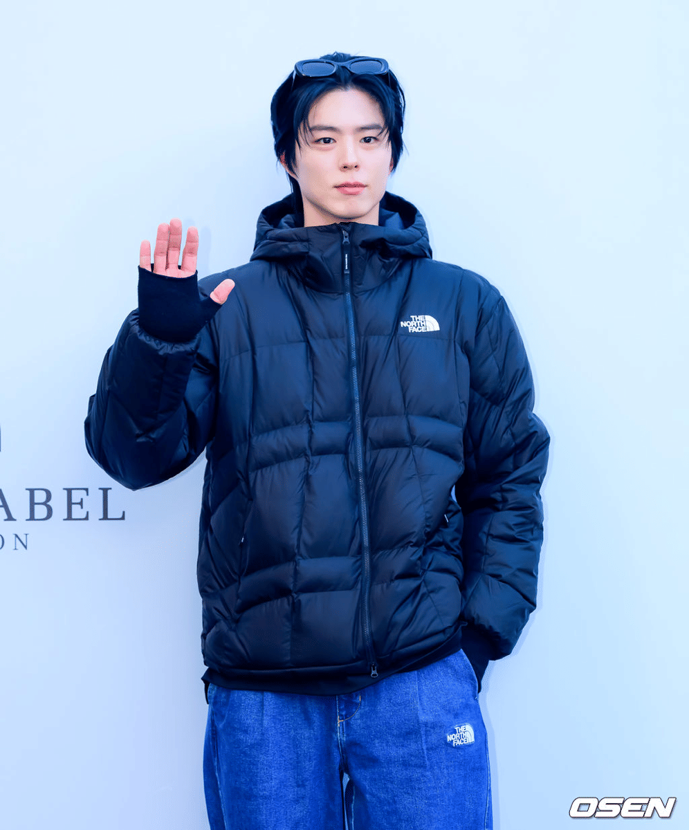potret Park Bo Gum di event The North Face