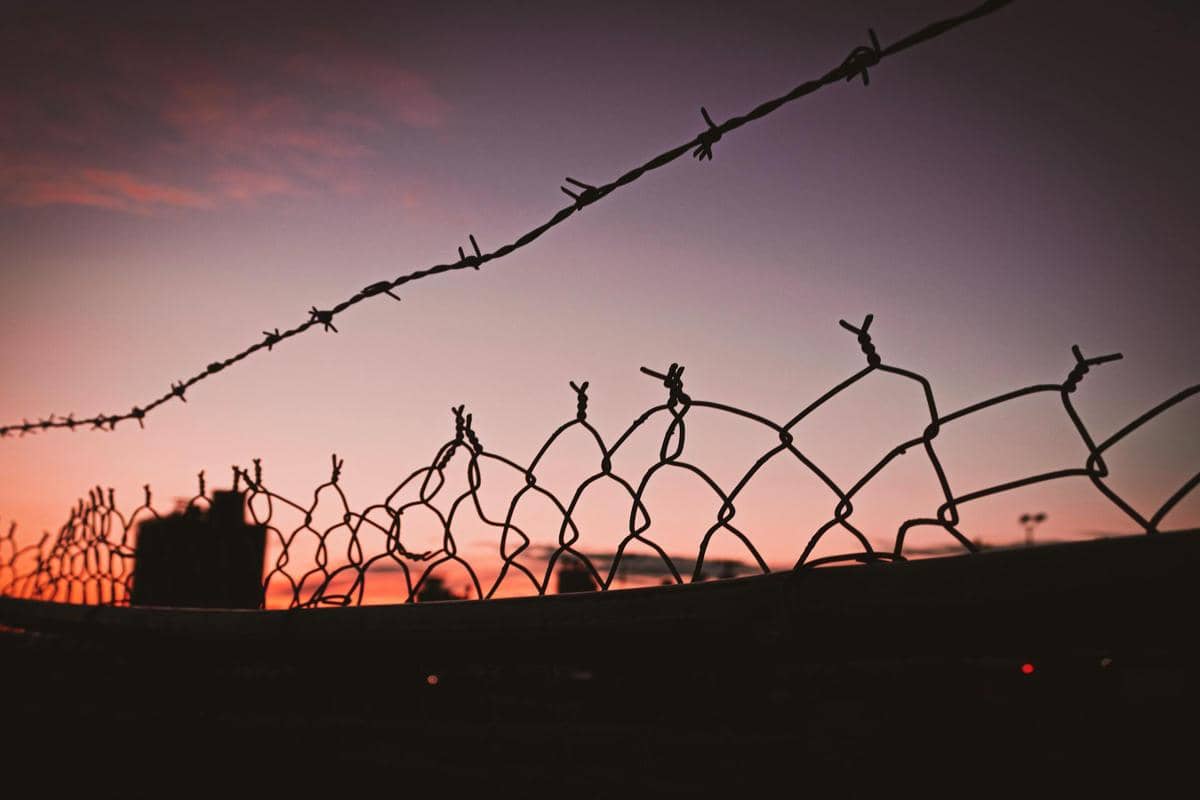 ilustrasi zona perbatasan