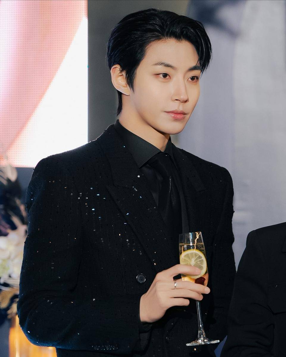 still cuts drama Dear X