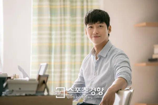 potret Namkoong Min di drakor Doctors