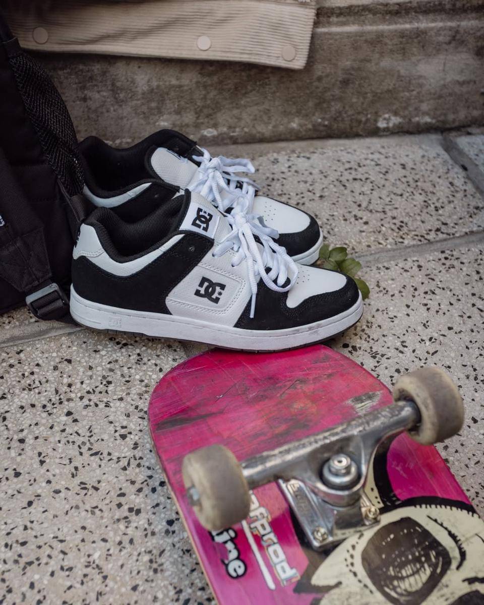 sepatu DC original (instagram.com/dcshoes_indonesia)