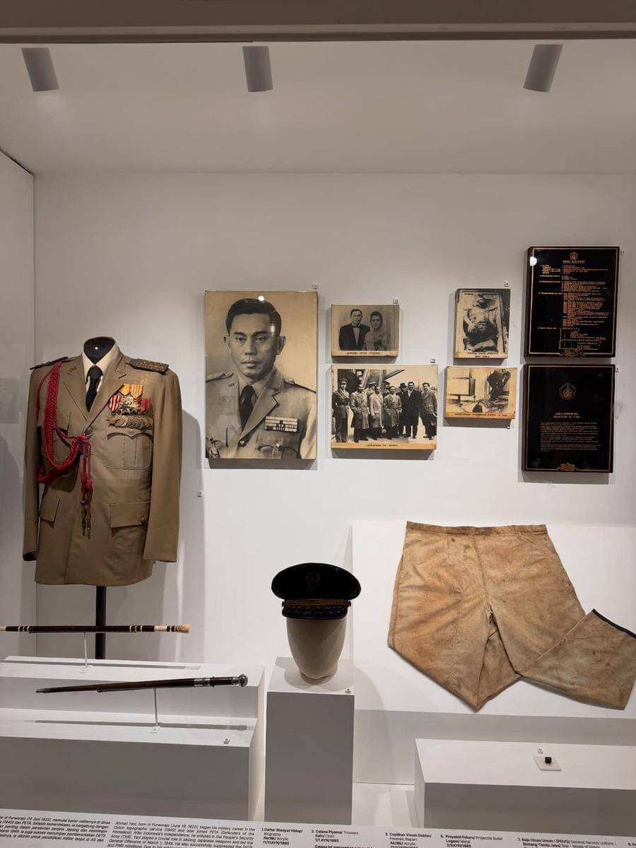 Potret Prabu Revolusi dan Keluarga ke Museum Kesaktian Pancasila