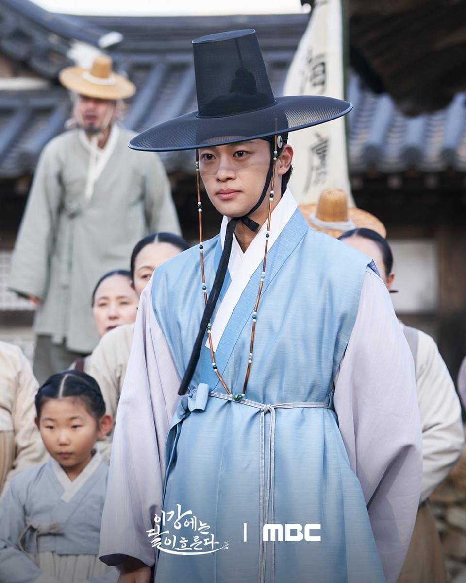 Still cut Moon River