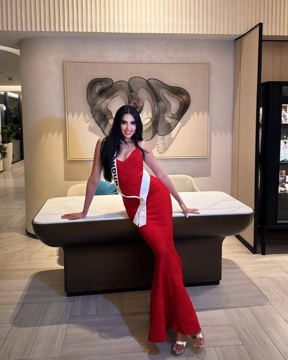 potret Alejandra Fuentes, Miss Universe Honduras 2025 