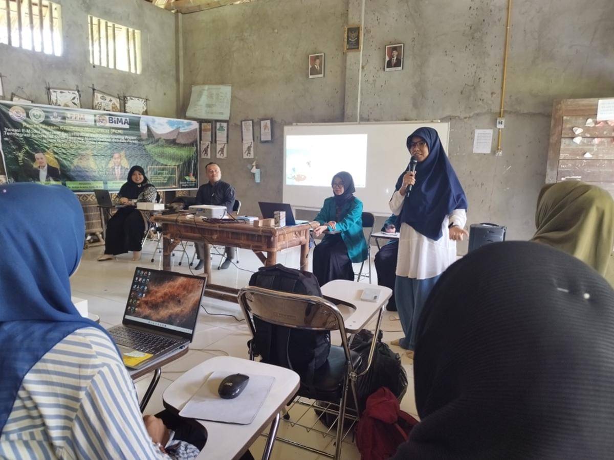 Ketua Yayasan Pendidikan Leuser Darsimah Siahaan (dok.Darsimah untuk IDN Times)