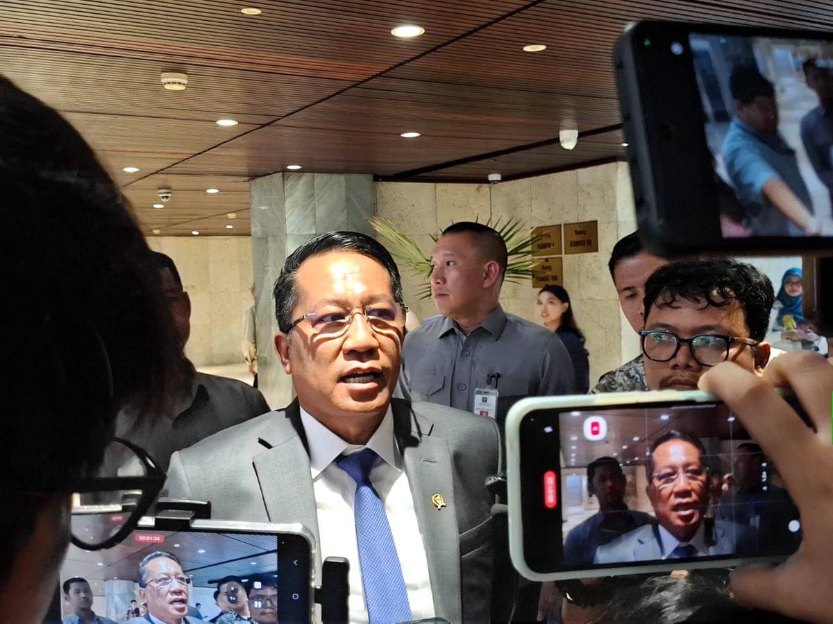 putusan MK larang polisi isi jabatan sipil 