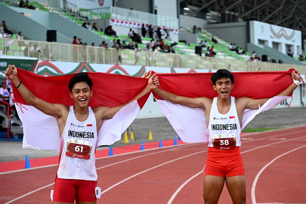 GILANG SATRIA WIBAWA & RIZAL HAFID FUADI - INDONESIA- U18 200 METER PUTERA-1.jpg