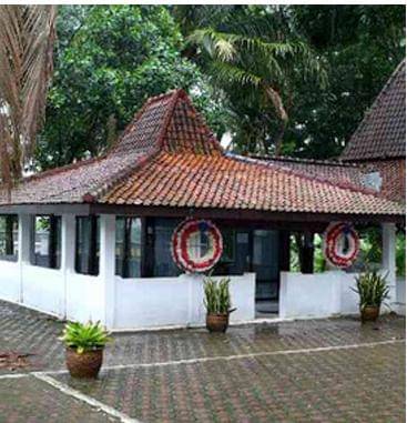 Makam Ki Gede Sebayu wisata religi di Tegal