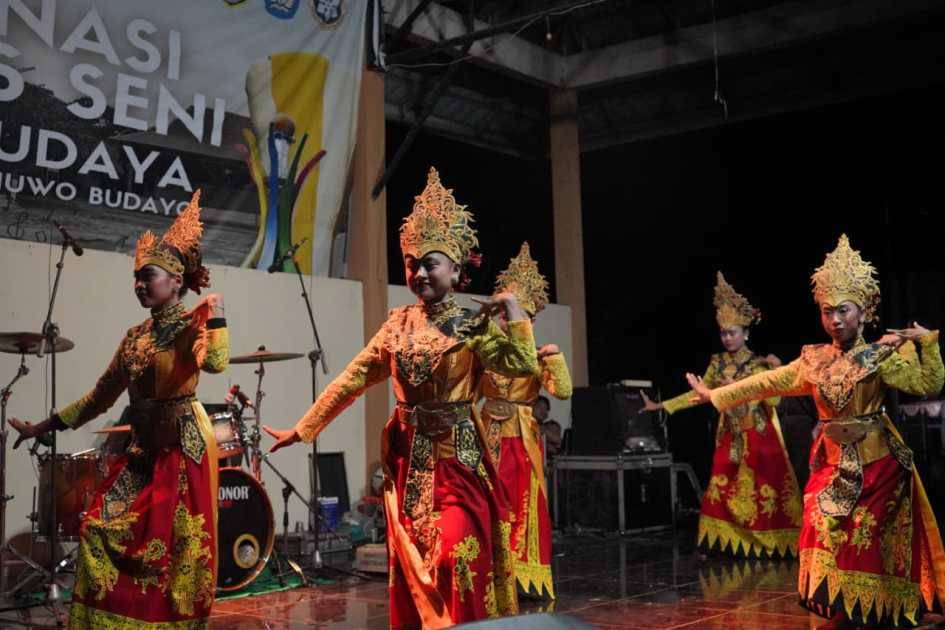 Dewan Kesenian Metro Gelar Begawi Budaya 2025