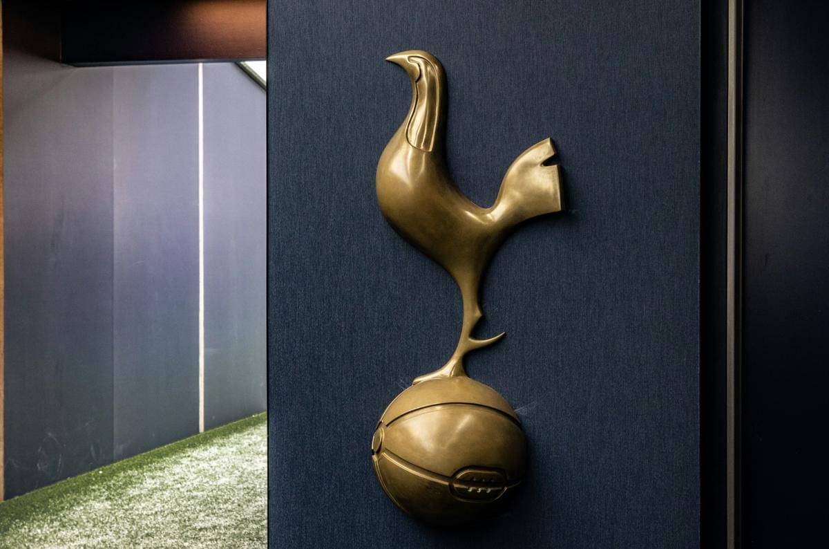 ilustrasi logo Tottenham Hotspur