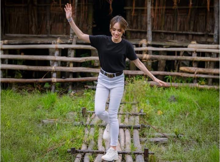 potret Cinta Laura di Asmat