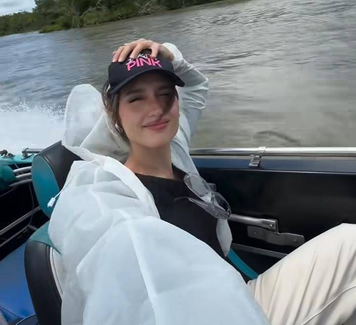 potret Cinta Laura di Asmat