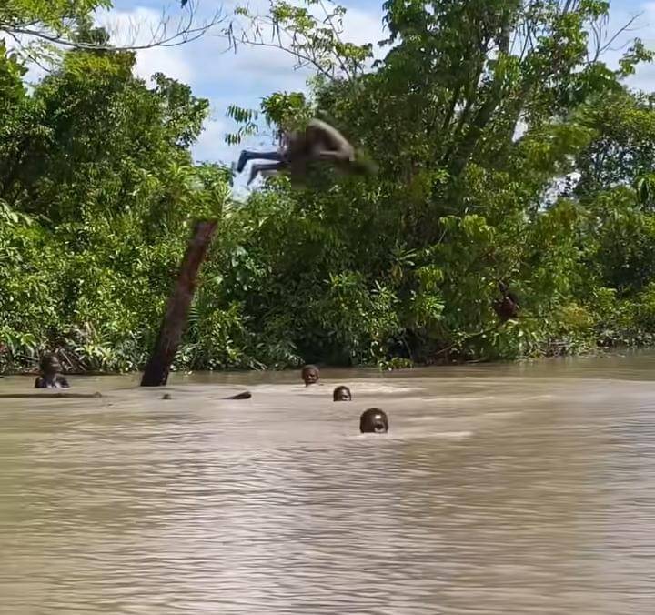 potret Cinta Laura di Asmat