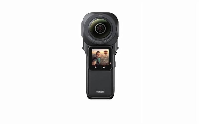 potret kamera Insta360 ONE RS 1-Inch 360 Edition
