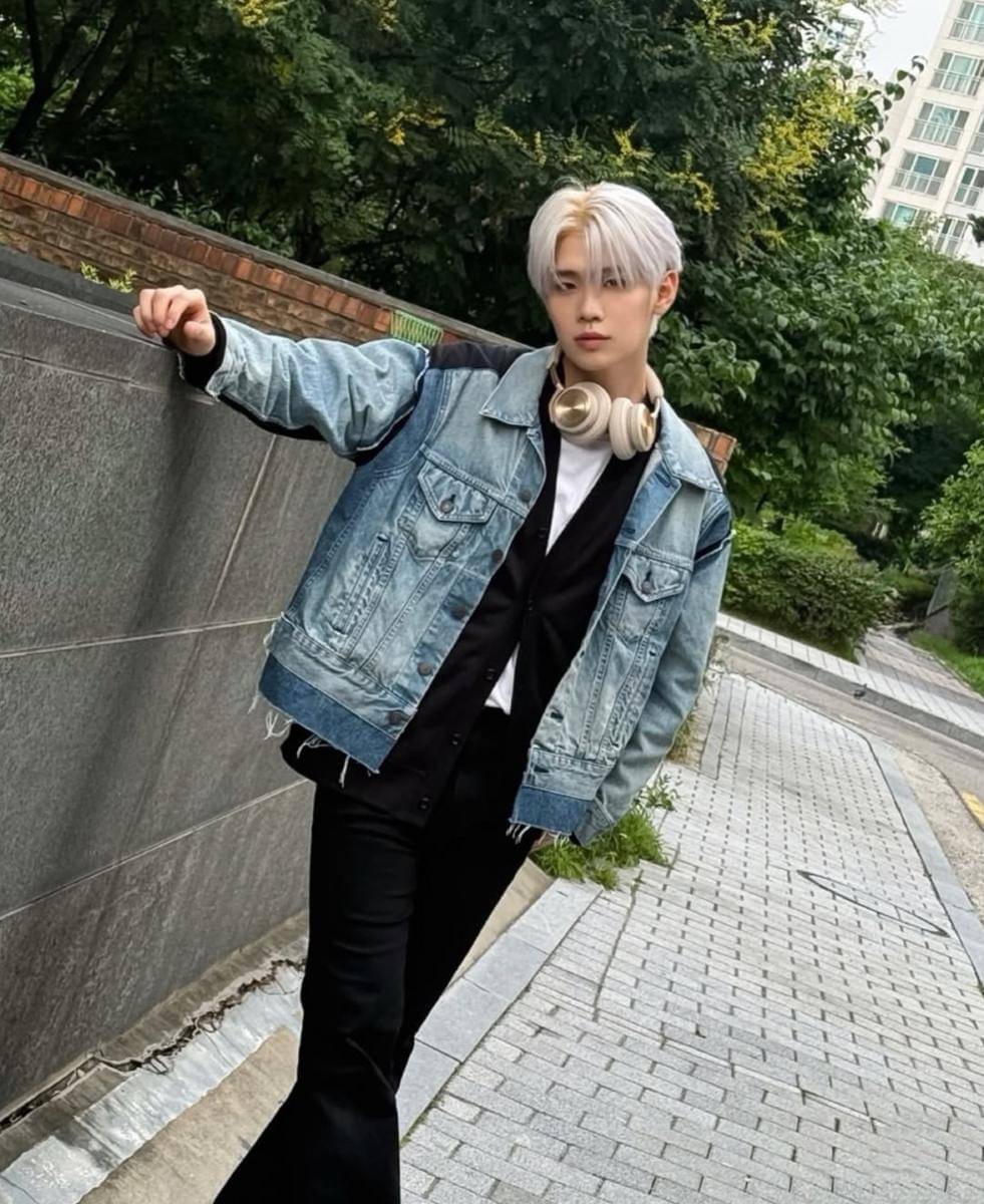 OOTD Korean boyfriend style Taerae ZB1