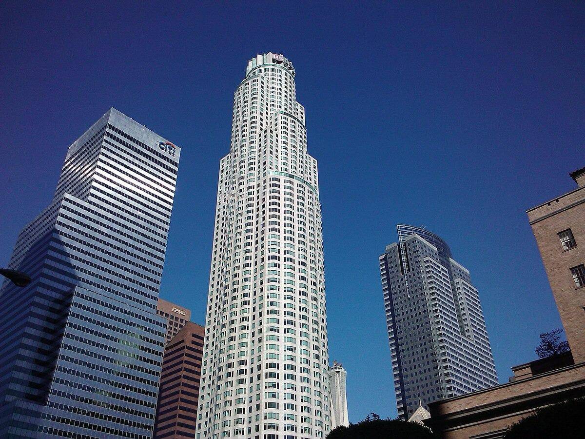 Citibank Center, US Bank Tower, dan Gas Company Tower (Selvingarcia, CC BY-SA 3.0, via Wikimedia Commons)