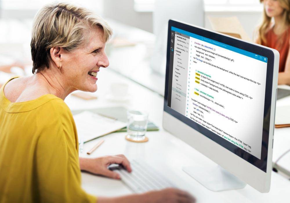 ilustrasi seseorang menggunakan laptop