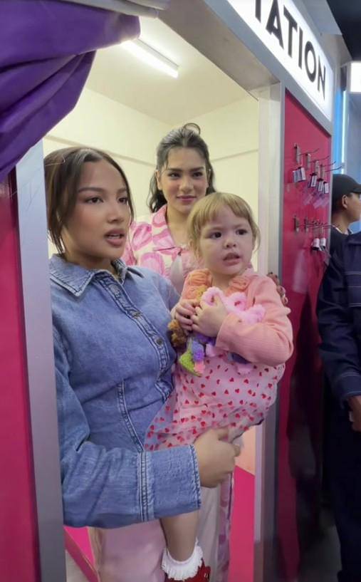 Jennifer Coppen Ketemu 'kembaran' (tiktok.com/jennifer.coppen)