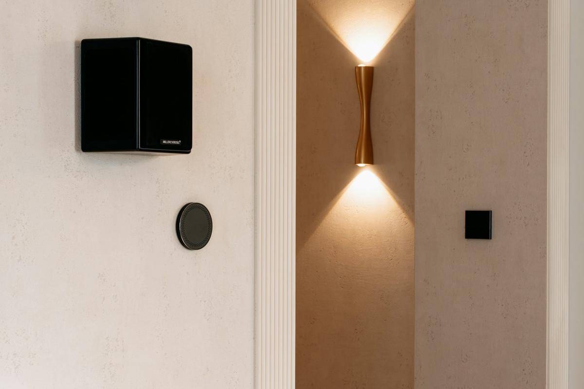 ilustrasi lampu dinding