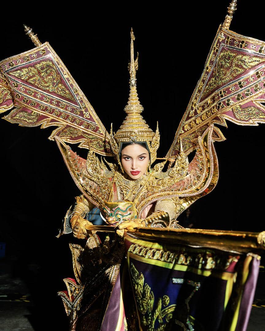 kostum nasional Miss Universe Thailand 2025 