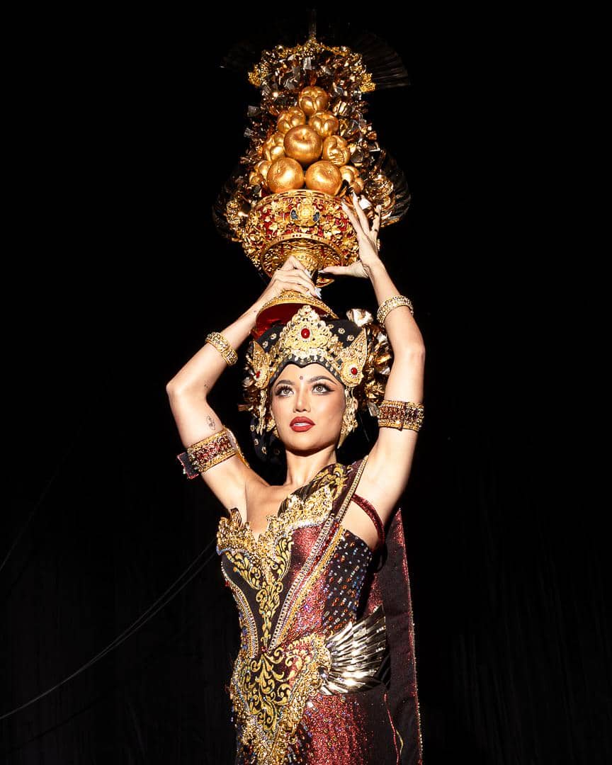 kostum nasional Miss Universe Indonesia 2025